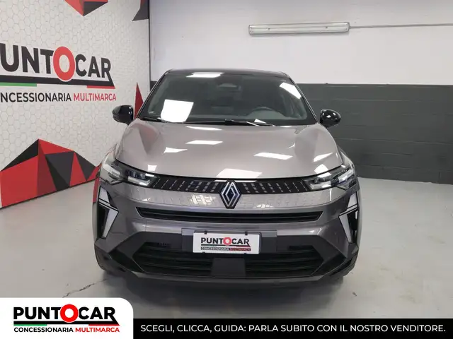 Renault Captur view 2