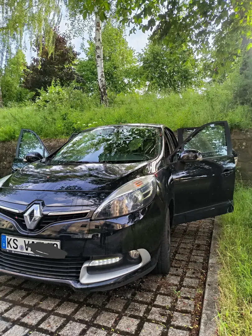 Renault Scenic Paris - 1