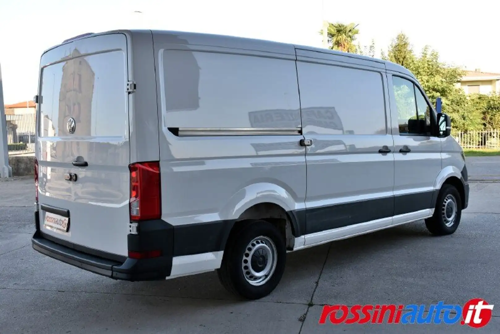 Volkswagen CRAFTER 35Q 2.0 BITDI 177 CV L3H2 BUSINESS RWD Bianco - 2