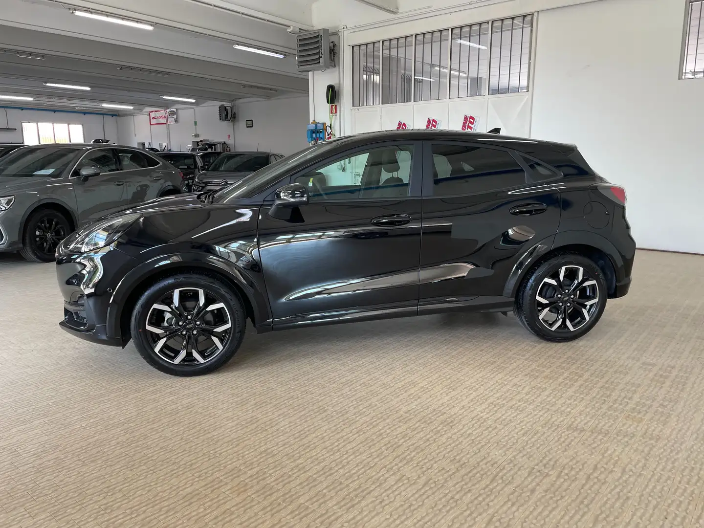 Ford Puma 1.0 ecoboost hybrid Automatic ST-Line X Km8000 Nero - 1