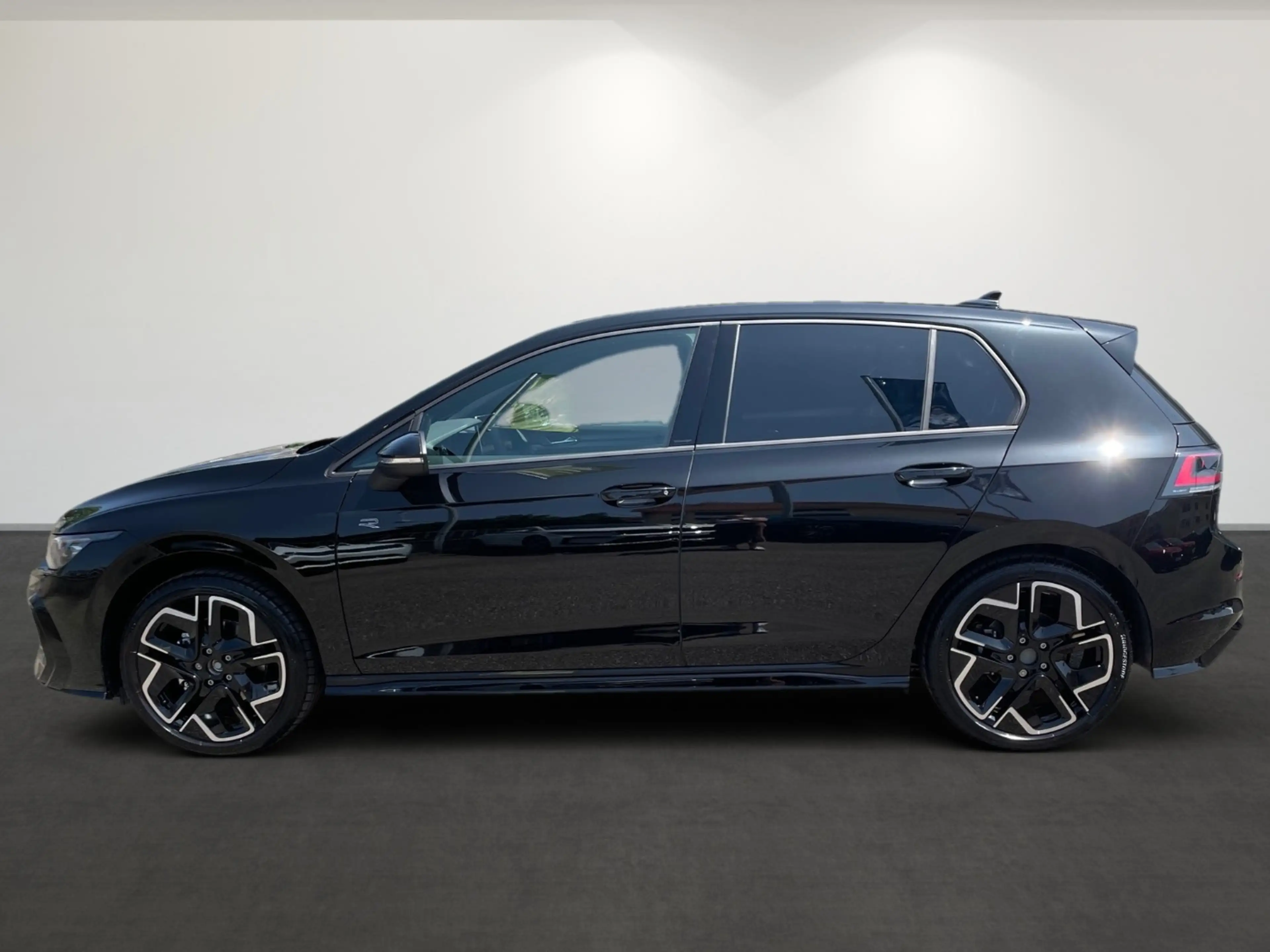 Volkswagen Golf VIII 1.5 eTSI R-Line *HEAD-UP*MATRIX*KAMERA* — photo 7