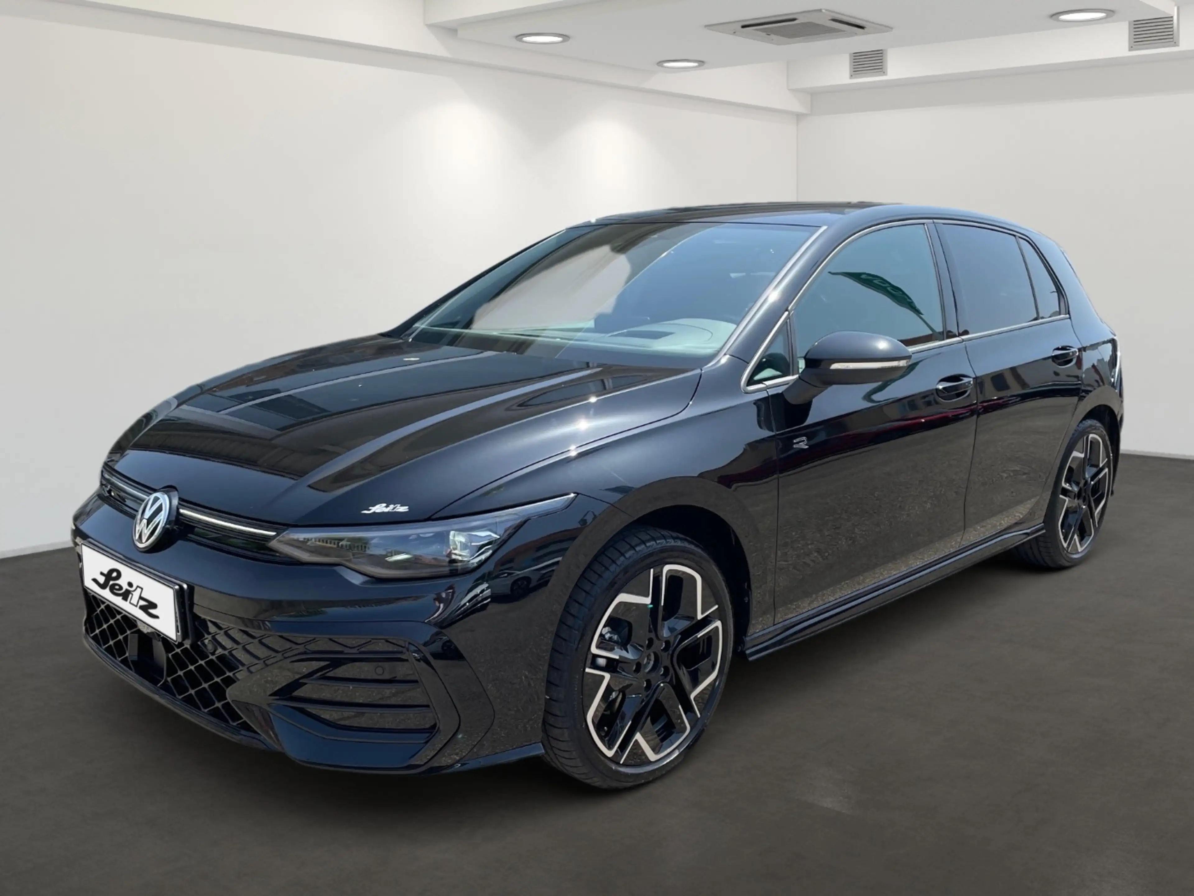 Volkswagen Golf VIII 1.5 eTSI R-Line *HEAD-UP*MATRIX*KAMERA* — photo 2