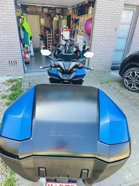 Honda Forza 350 - foto 6