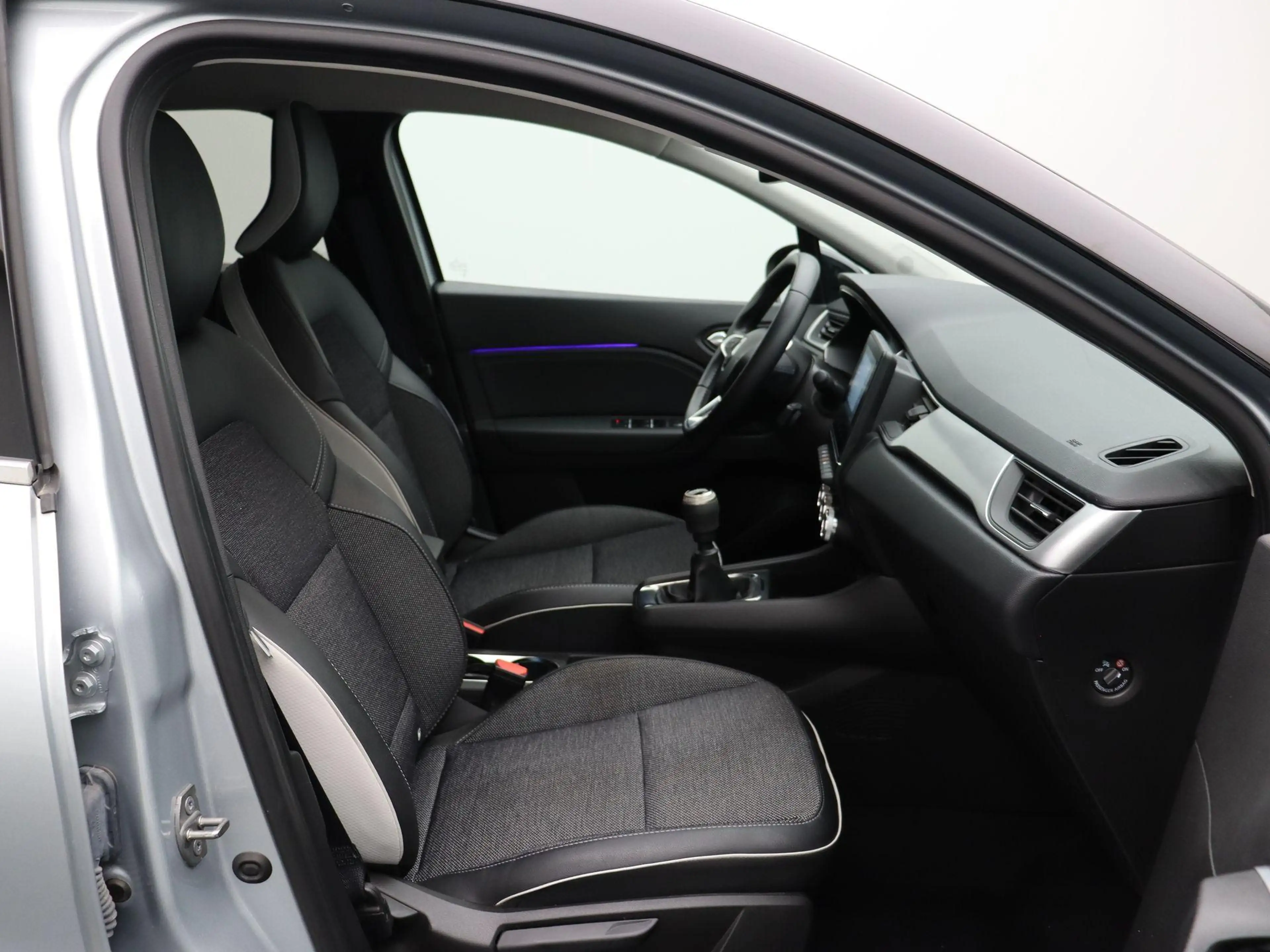 Renault Captur TCe 90pk Techno | Navigatie | Achteruitrijcamera | — photo 15