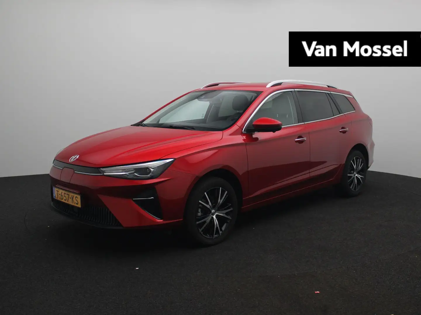 MG MG5 Long Range Luxury 61kWh | Leder | Navi | 360 Camer Rood - 1