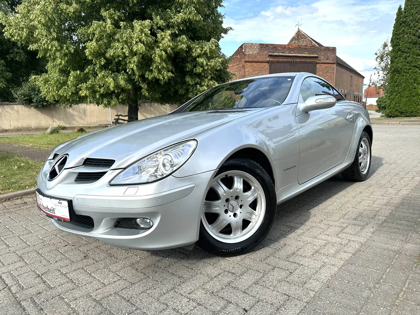 Mercedes-Benz SLK 200 SLK 200 Kompressor 1.HAND|AIRSCARF|HU& SERVICE NEU Silber - 2