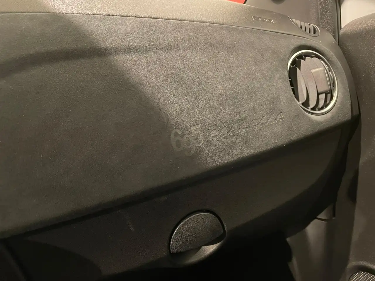 Abarth 695 2022
