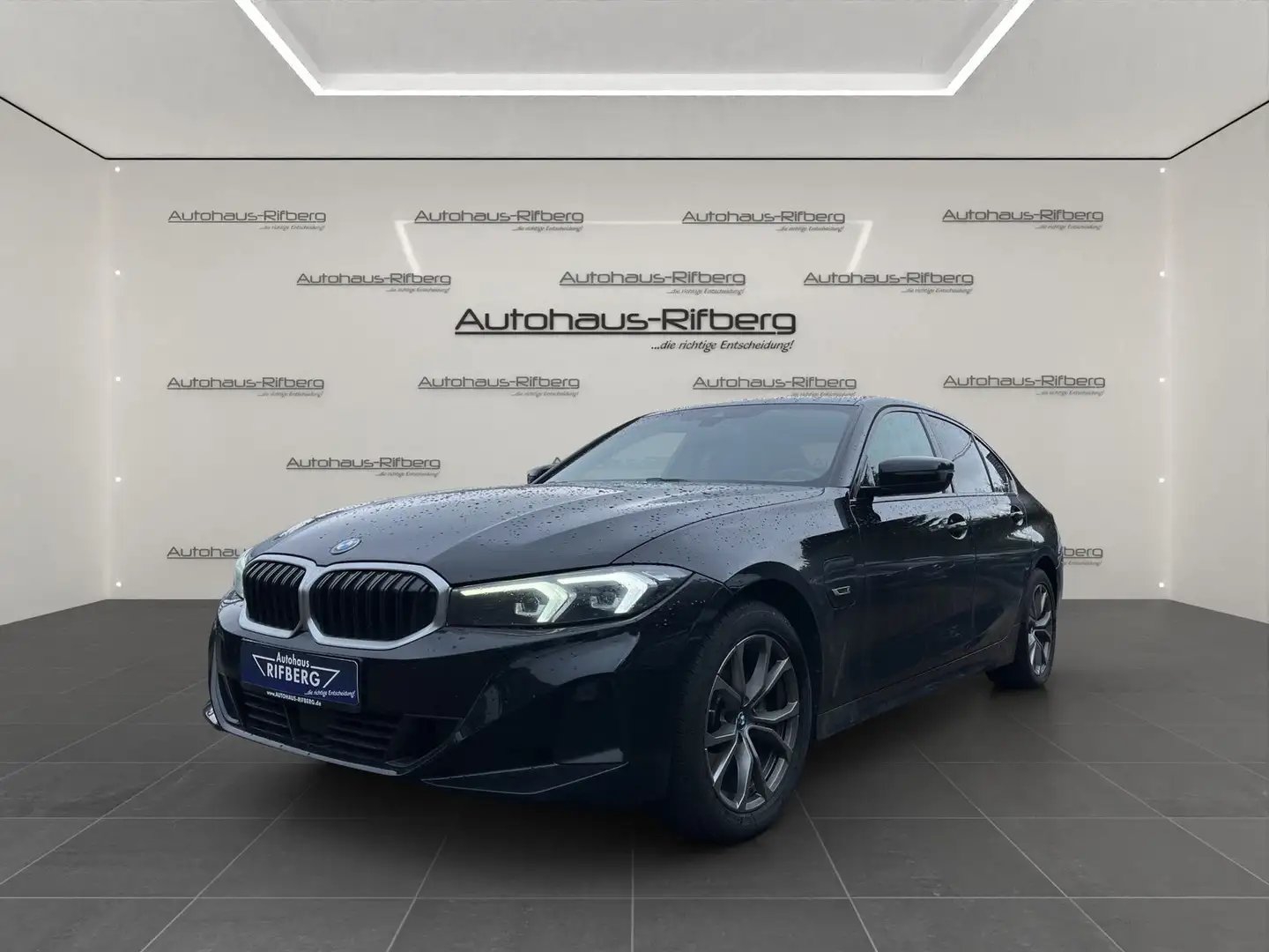 BMW 320 e LIMOUSINE/LIVE COCKPIT PLUS/PDC/17Z/DAB Noir - 1