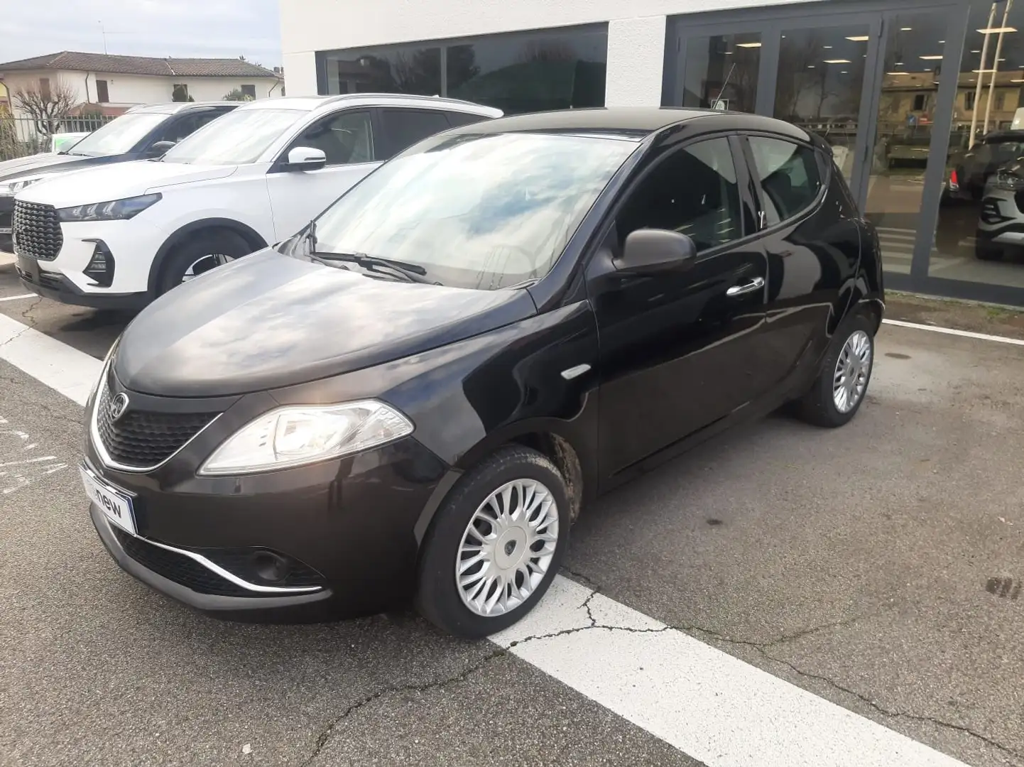 Lancia Ypsilon Ypsilon 1.2 Silver 69cv Nero - 2