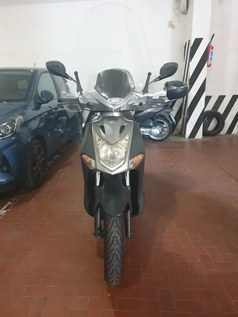 Kymco Agility 125 Zilver - 1