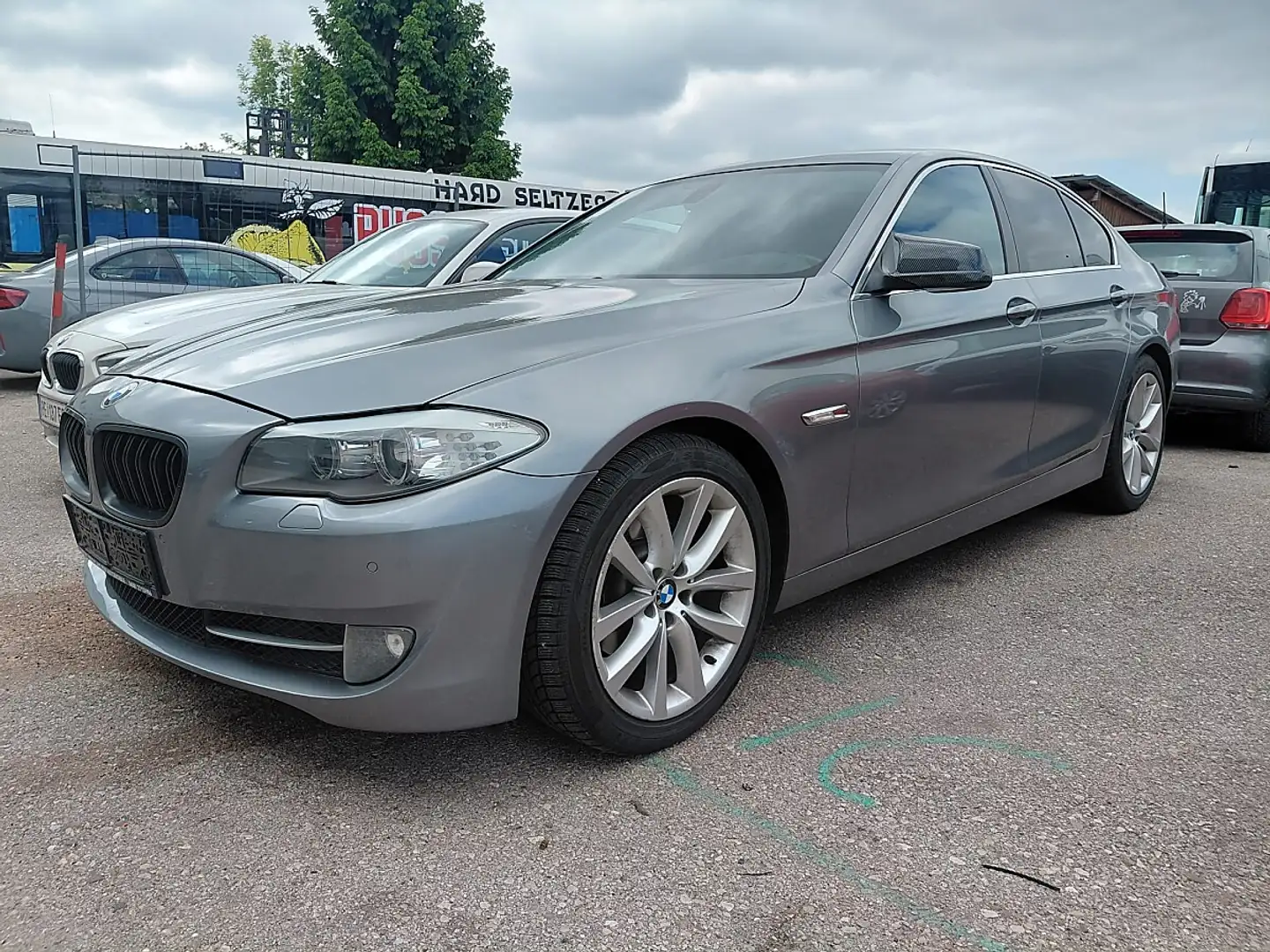 BMW 523 i Österreich-Paket Aut. Grau - 1