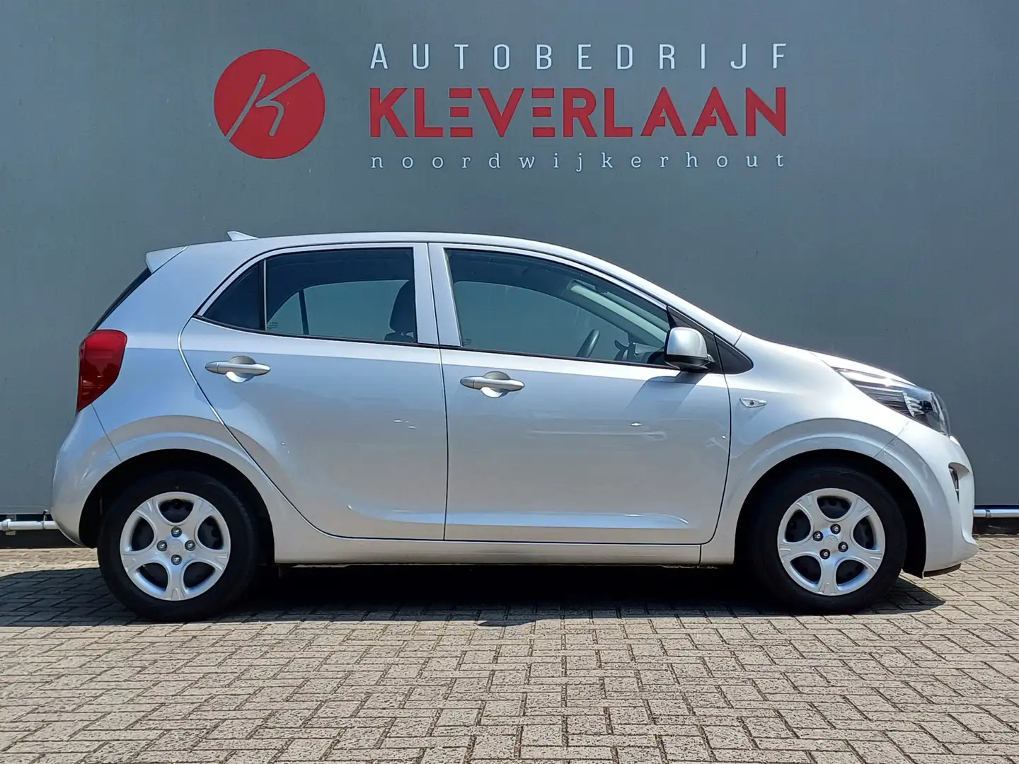 Kia Picanto 1.0 MPi ComfortPlusLine | CAMERA | AIRCO | FABRIEK Gris - 2
