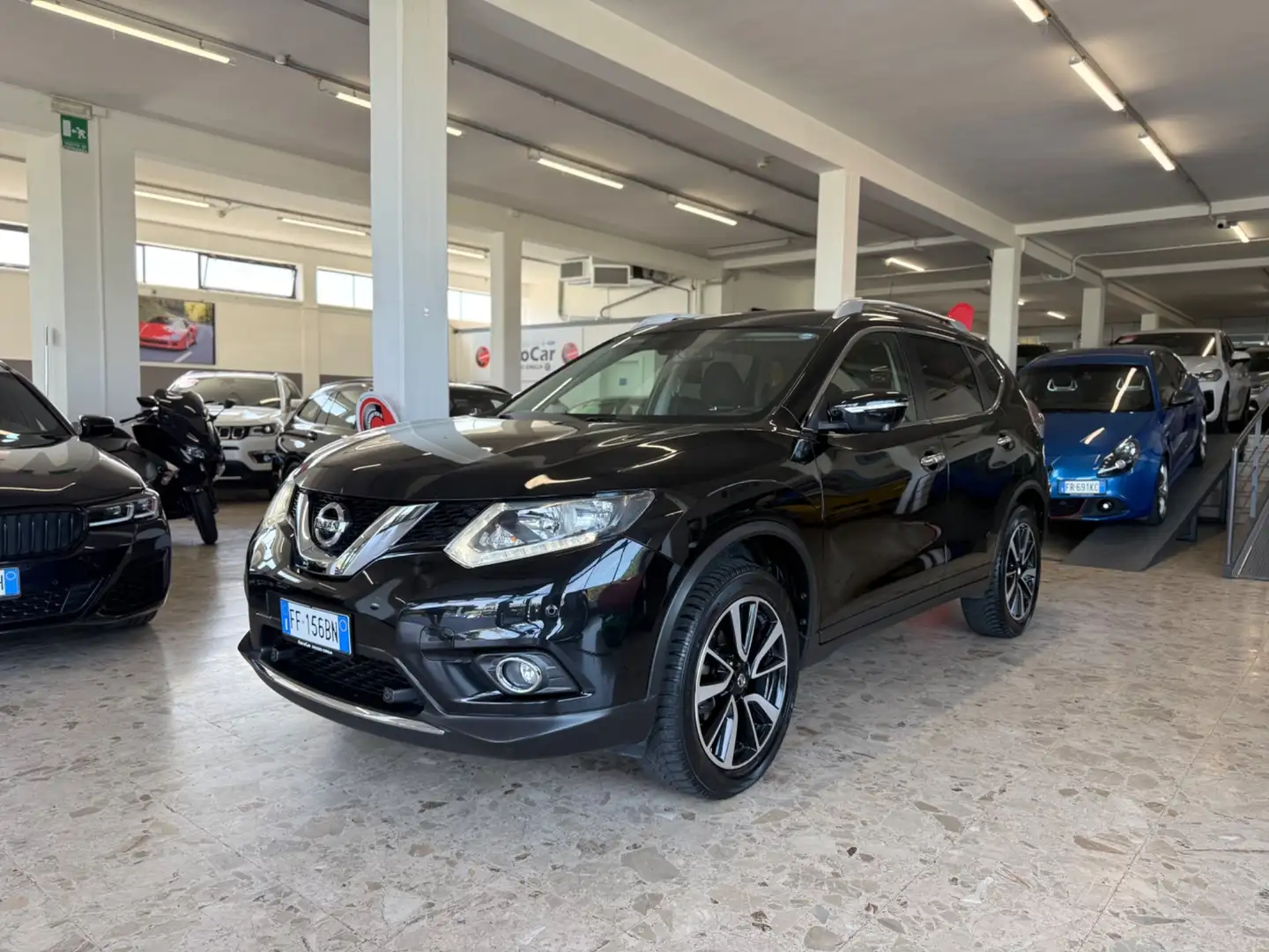 Nissan X-Trail 1.6 dCi 2WD Tekna Nero - 1