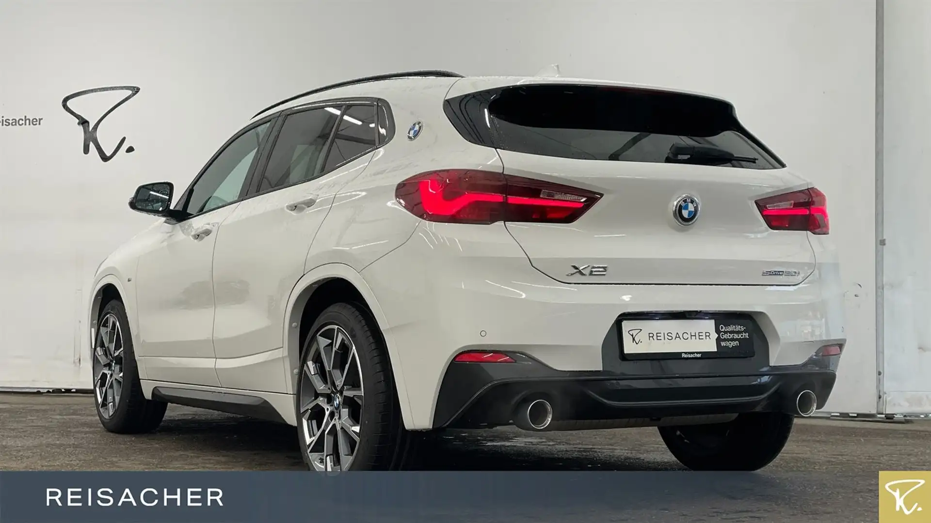 BMW X2 sDrive 20i M-Sport,M-Sport,AHK,DA+,Autom Weiß - 2