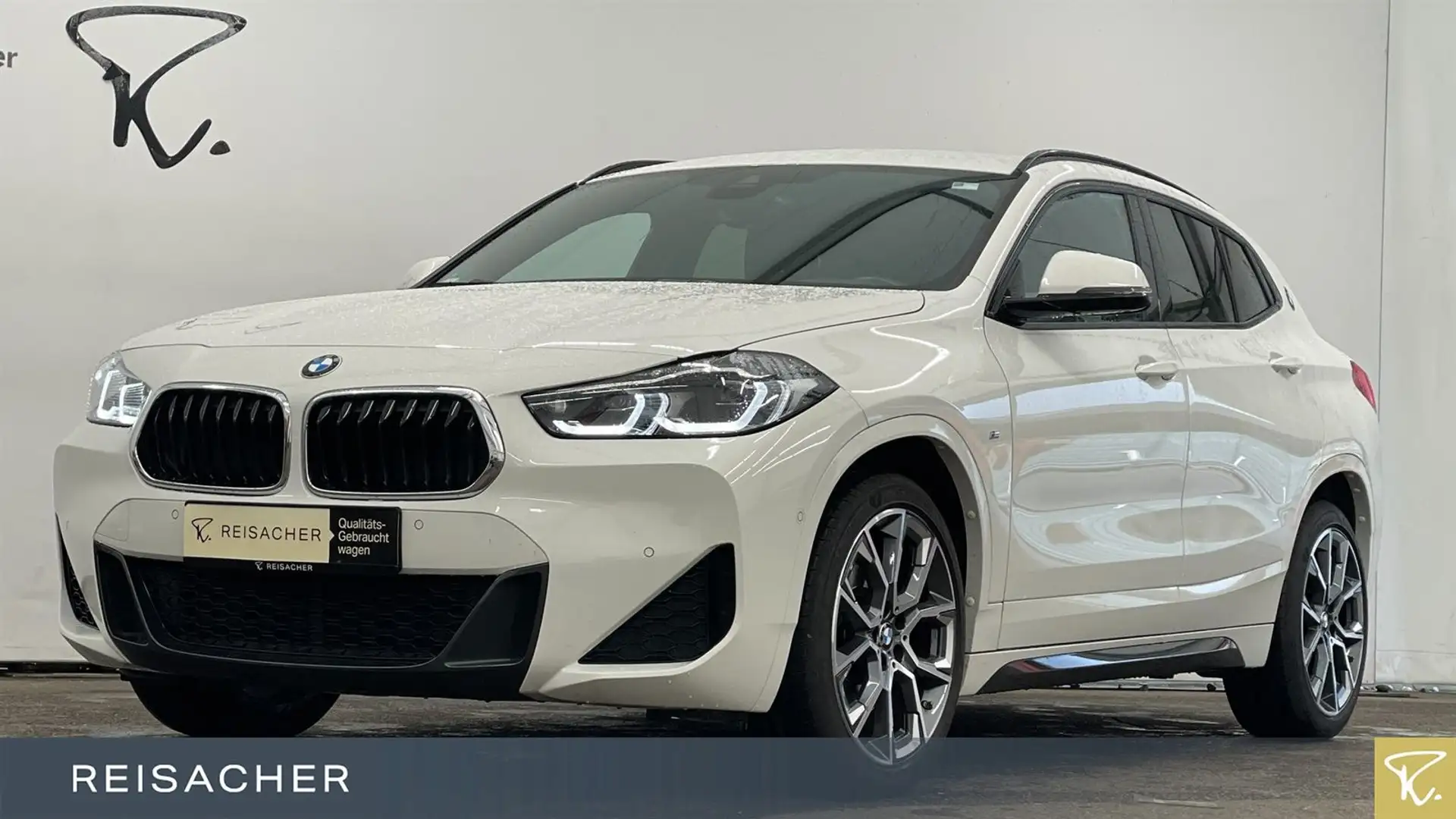 BMW X2 sDrive 20i M-Sport,M-Sport,AHK,DA+,Autom Weiß - 1