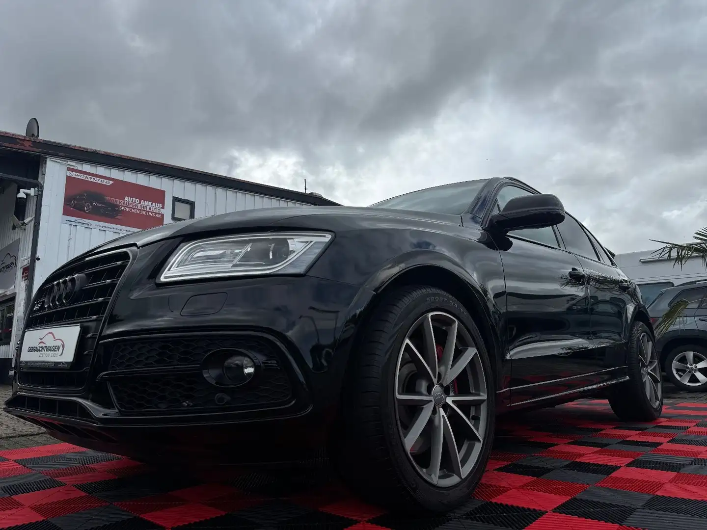 Audi SQ5 3.0 TDI competition quattro*Bi-Xenon* Schwarz - 1