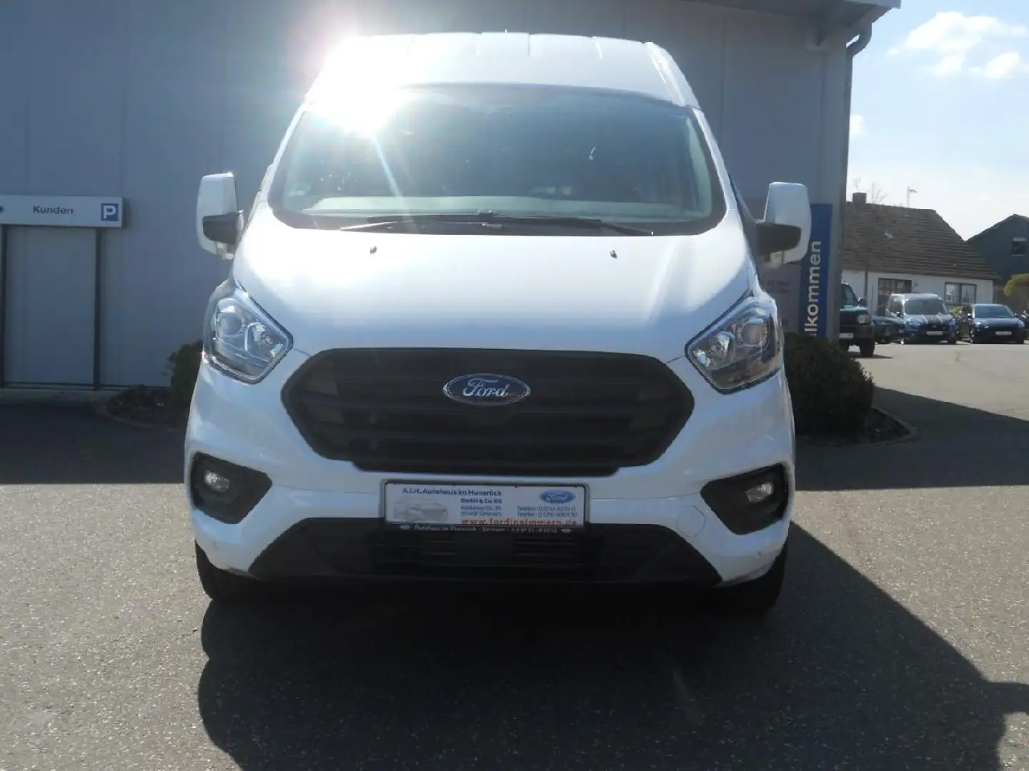 Ford Transit Custom 320 L2 Trend Weiß - 2