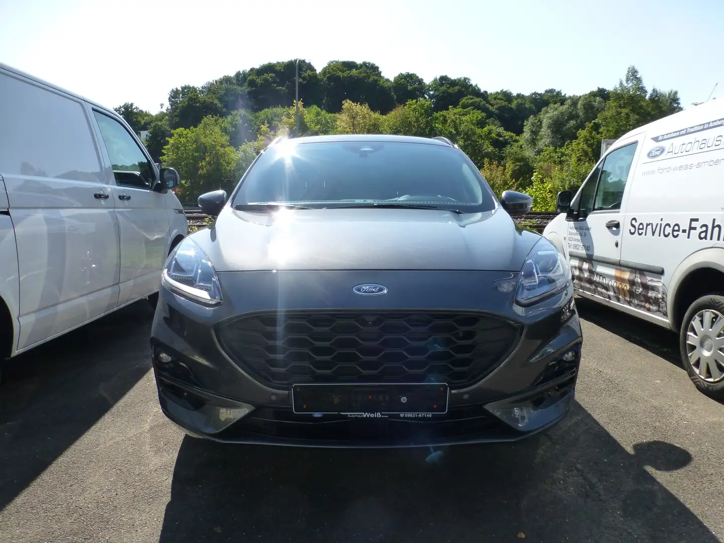 Ford Kuga Plug-In Hybrid ST-Line X_AHK_WintPak_19" Grijs - 2
