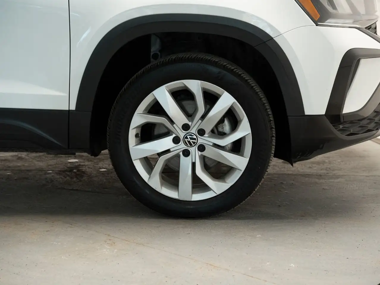 Volkswagen Taos снимка Volkswagen Taos