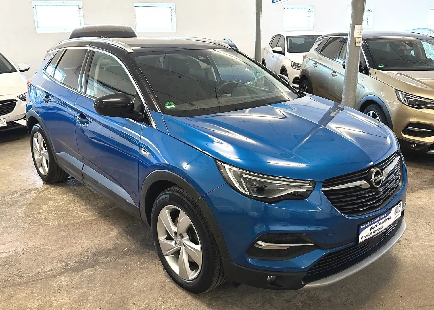 Opel Grandland X Ultimate, Hybrid4, Vollausstattung Blau - 2