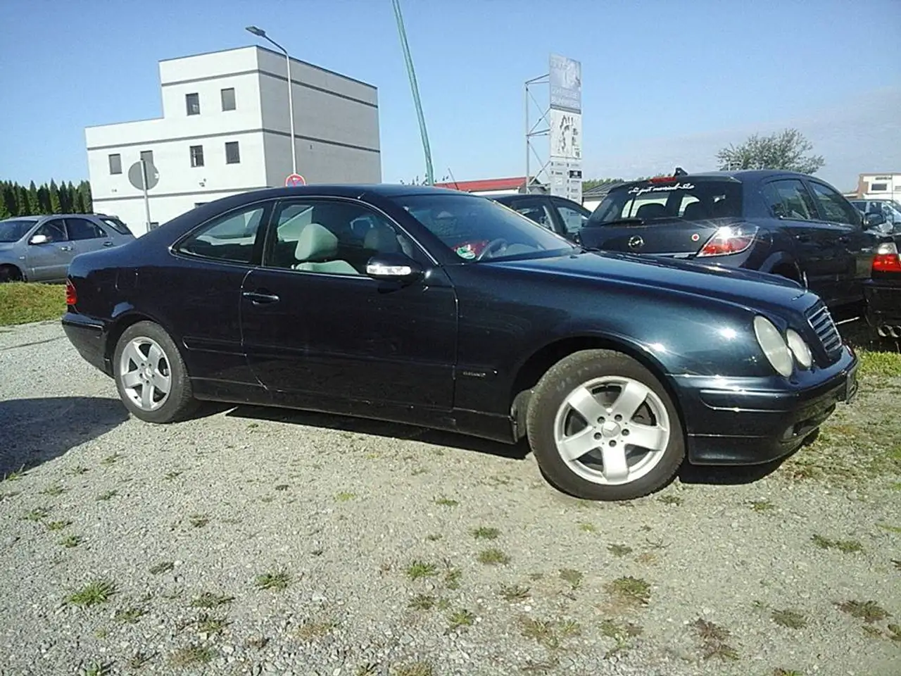 Mercedes-Benz CLK 200 Coupe Elegance Autom./ TOP/ org km/ 1. Hand/ scheckheft/ Leder+eSSD+Klima+Alu, foto 1