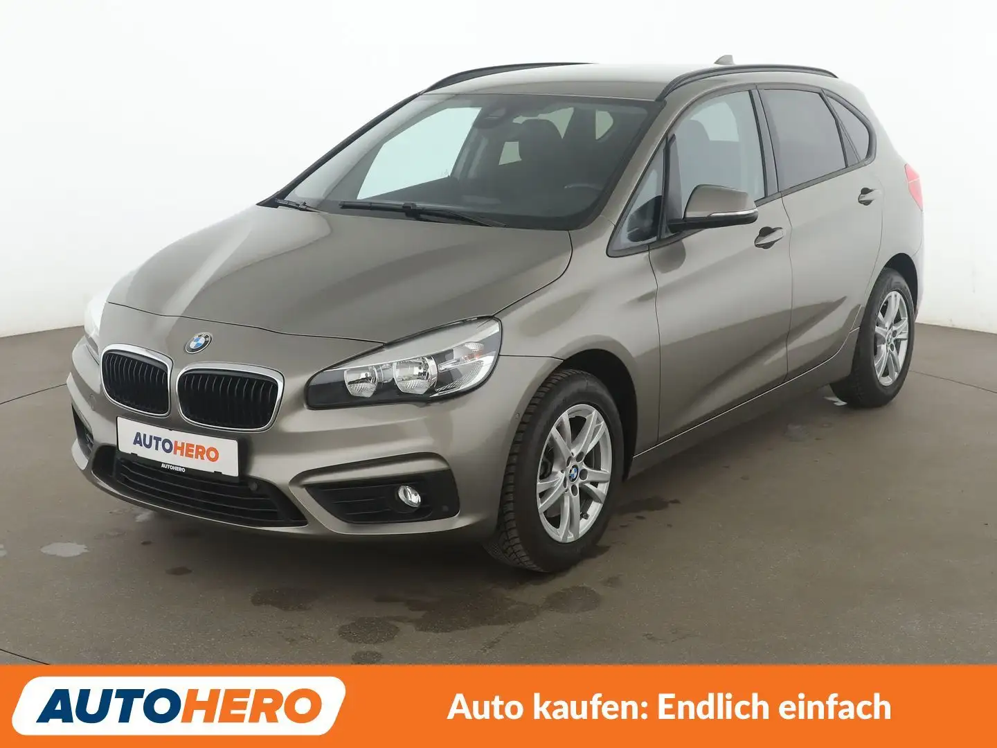 BMW 220 220i Active Tourer Advantage *NAVI*PDC*TEMPO* Silber - 1