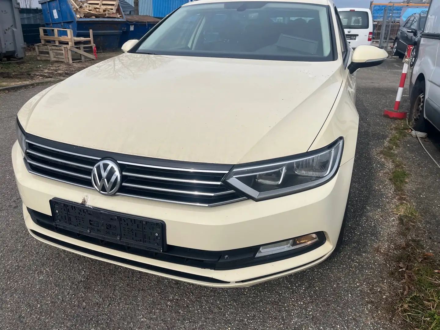 Volkswagen Passat Variant DSG Trendline  MWST-Ausweisbar Beige - 1