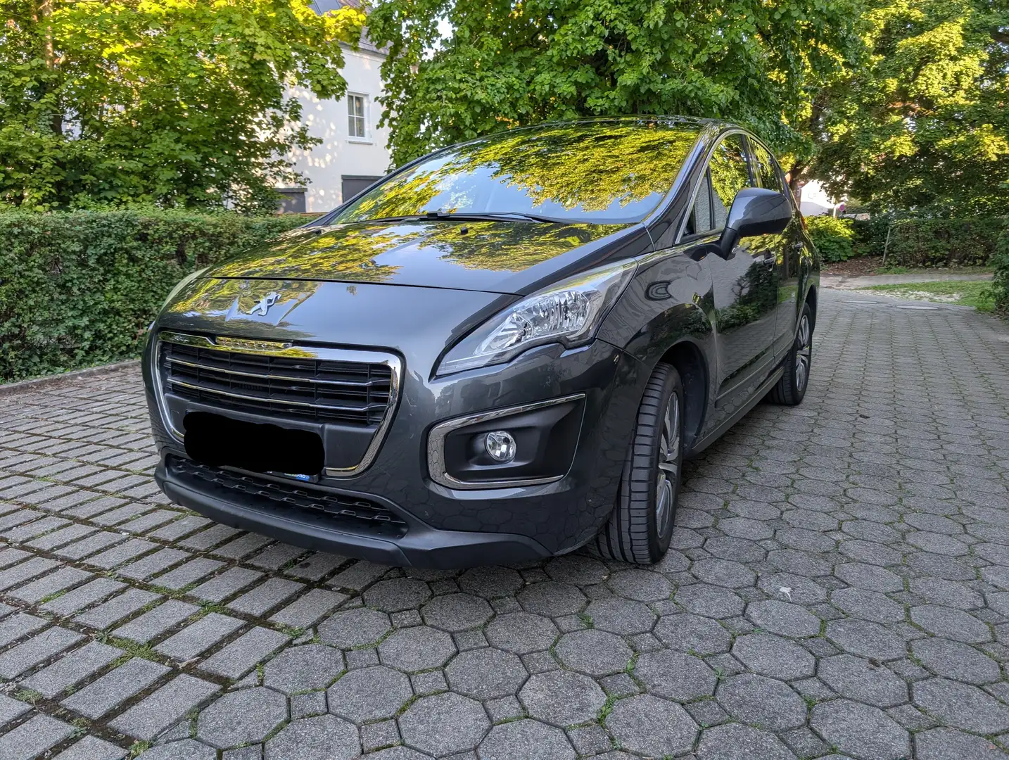 Peugeot 3008 3008 BlueHDi 120 EAT6 Stop Grau - 1