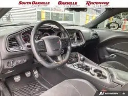 Dodge Challenger 2023 — фото 13