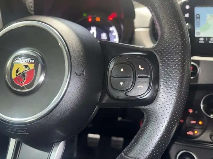 Abarth 595 2022, foto 12