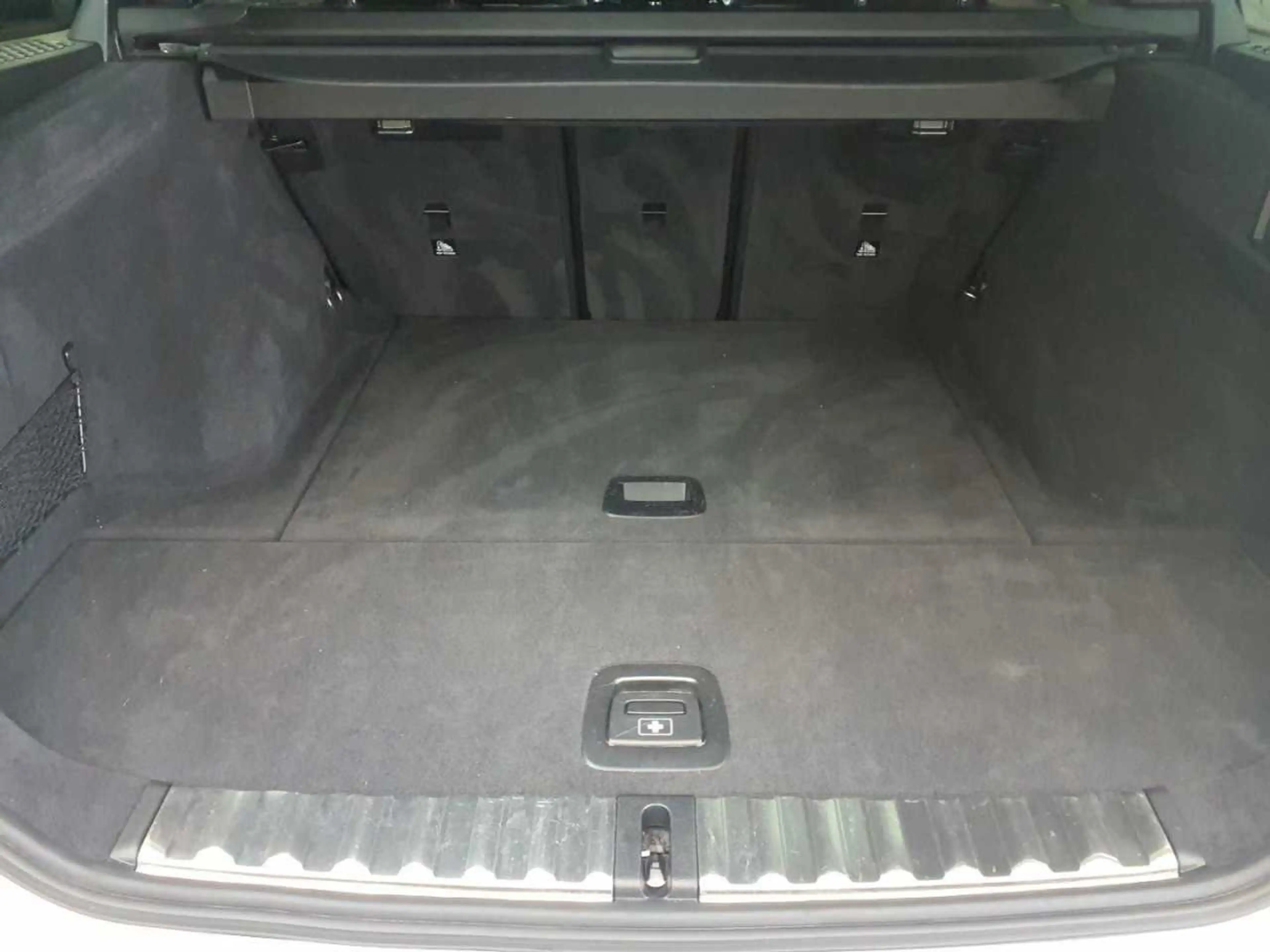 BMW 320 320d Touring Aut. M Sport Navi LED — photo 15