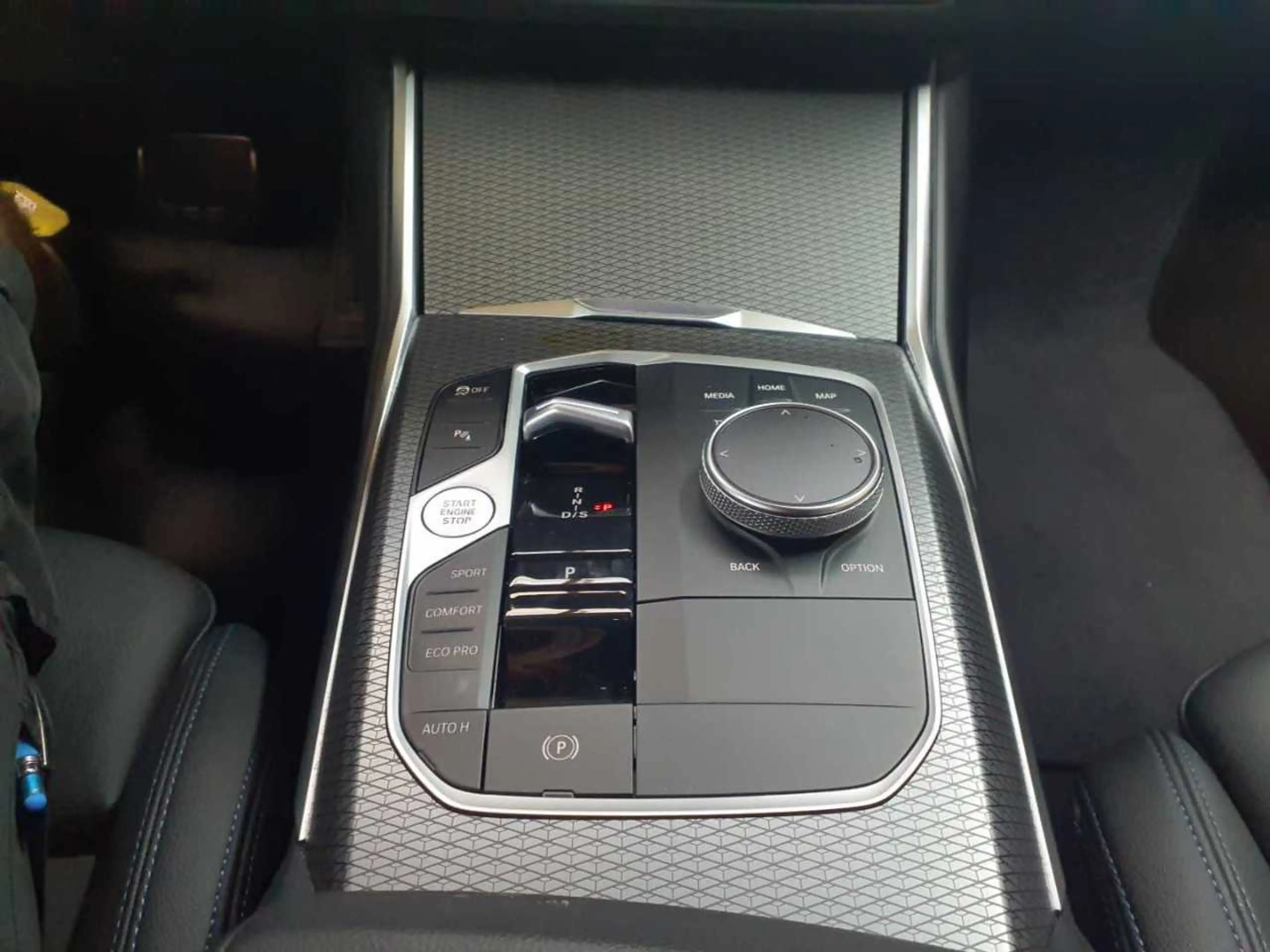 BMW 320 320d Touring Aut. M Sport Navi LED — photo 10