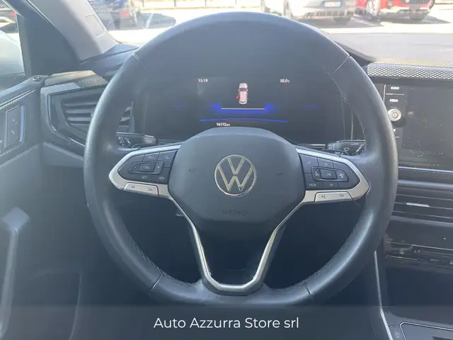 Volkswagen Polo view 12