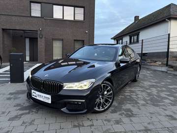 e iPerformance PHEV – M-Pakket *Carbon Core*