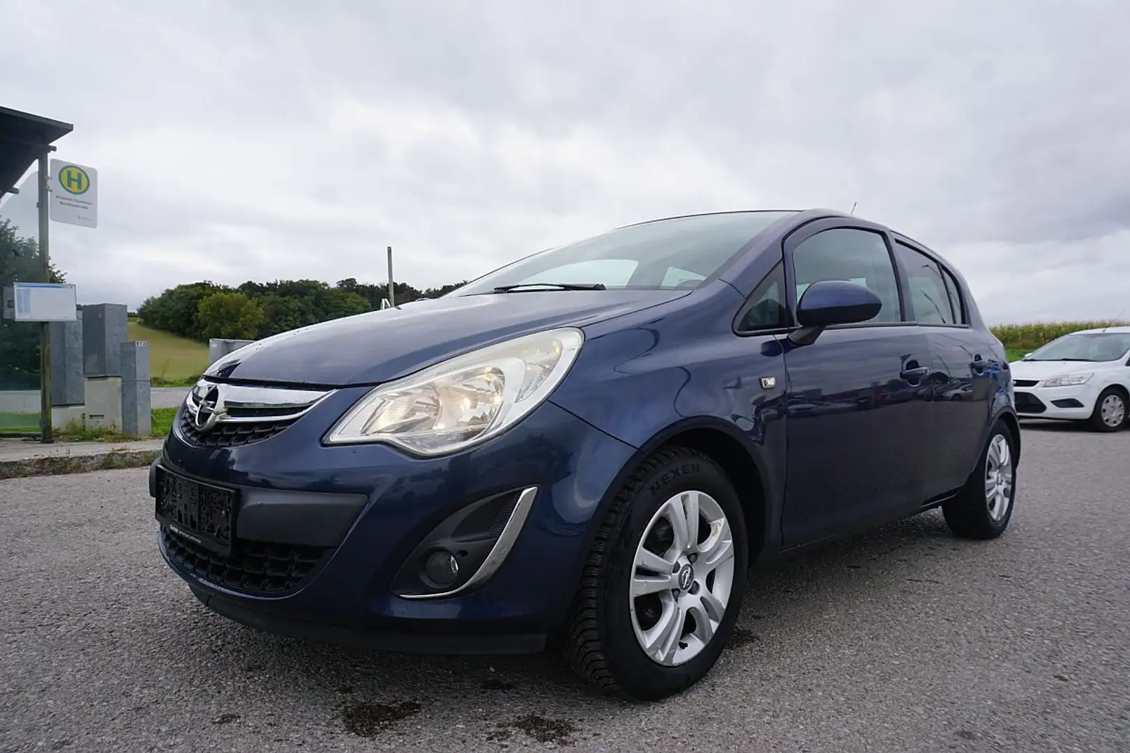 Opel Corsa 1,2 Edition Blau - 2