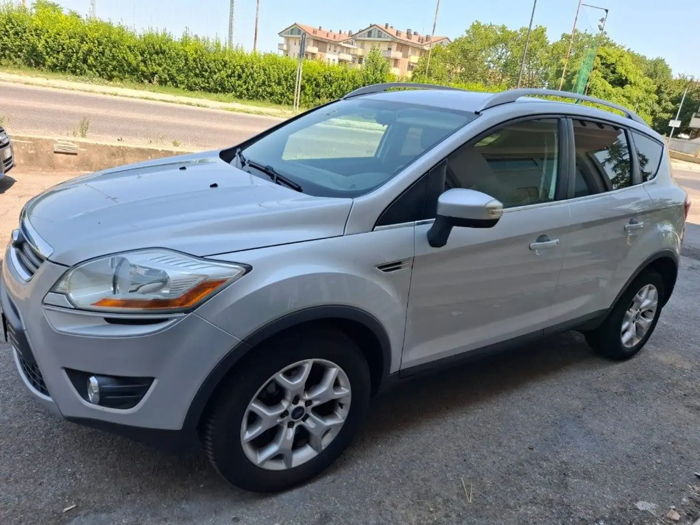 Ford Kuga 2.0 TDCi 163 CV 4WD Titanium DPF Grigio - 1