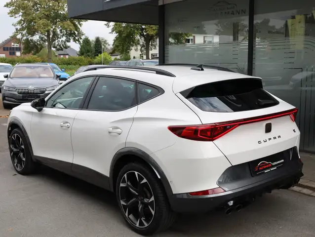 Cupra Formentor view 7