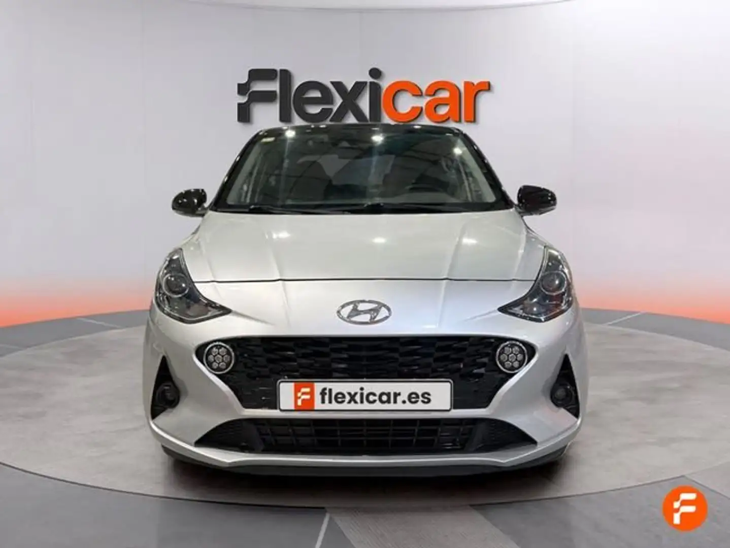 Hyundai i10 1.2 MPI Tecno 2C Gris - 2