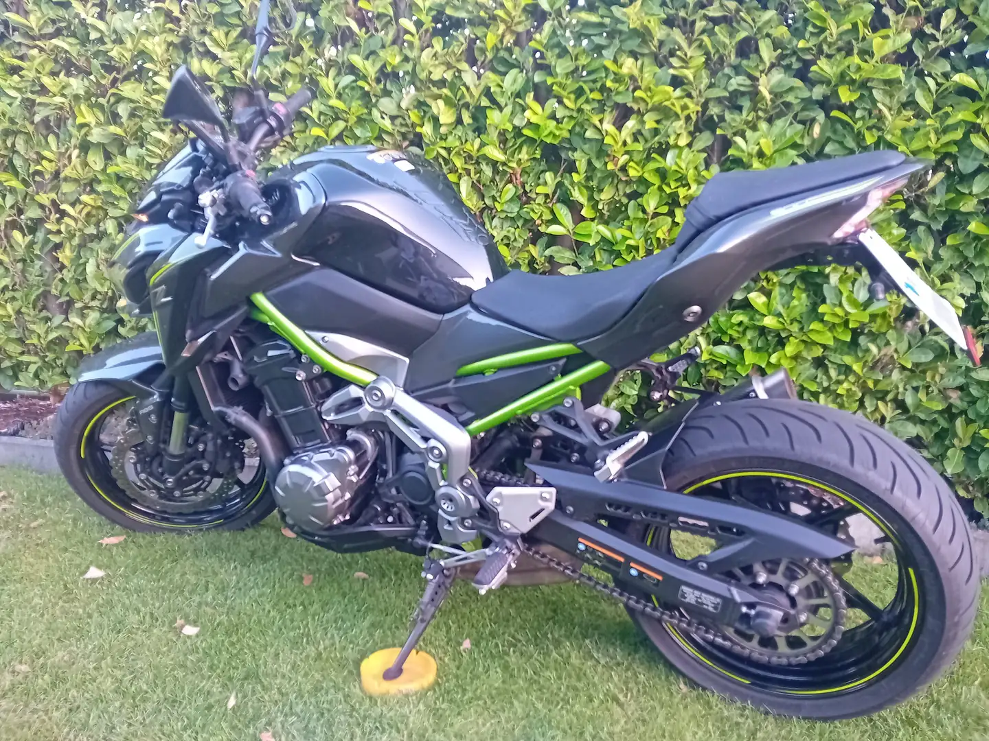 Kawasaki 900 Z Noir - 2