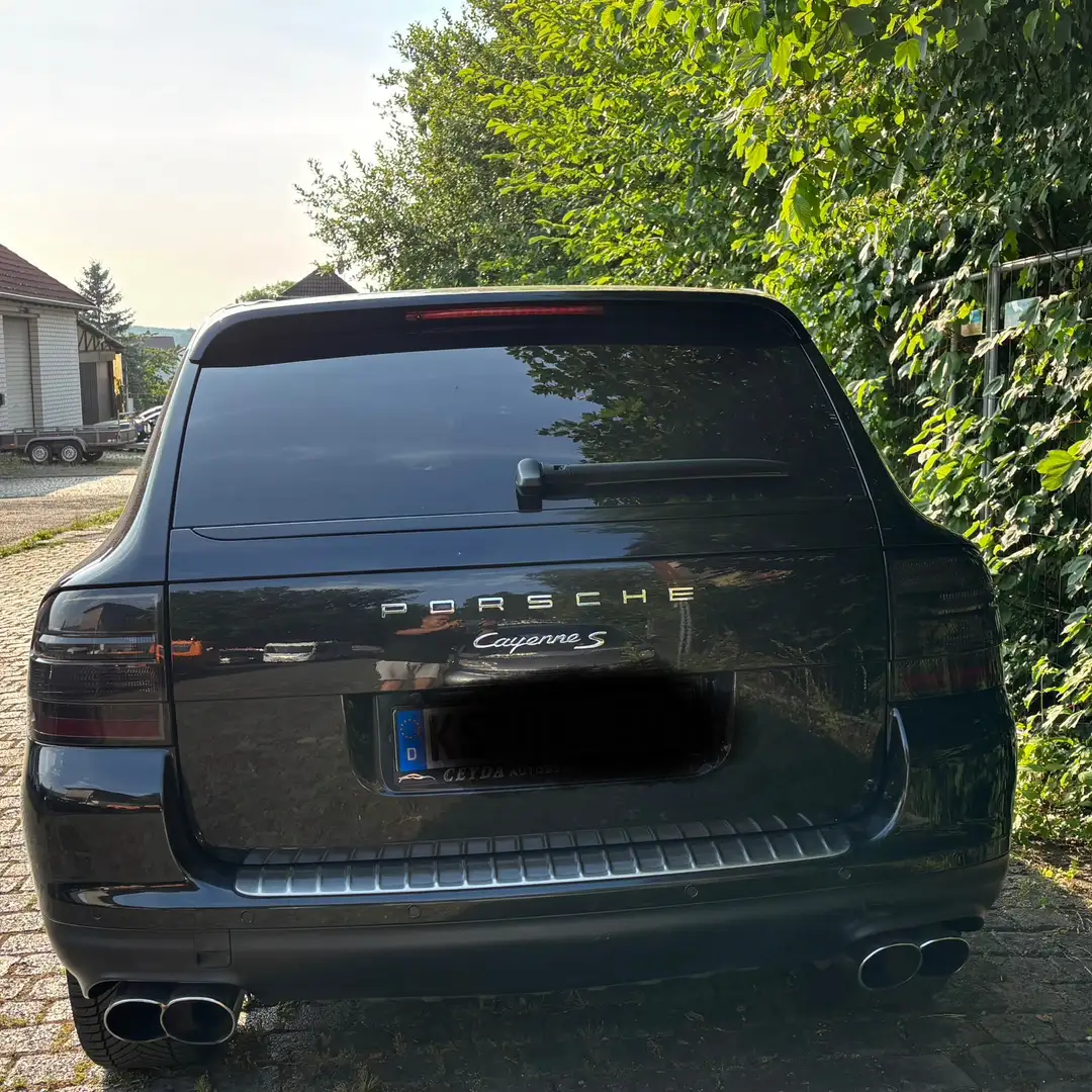 Porsche Cayenne S Tiptronic - 1