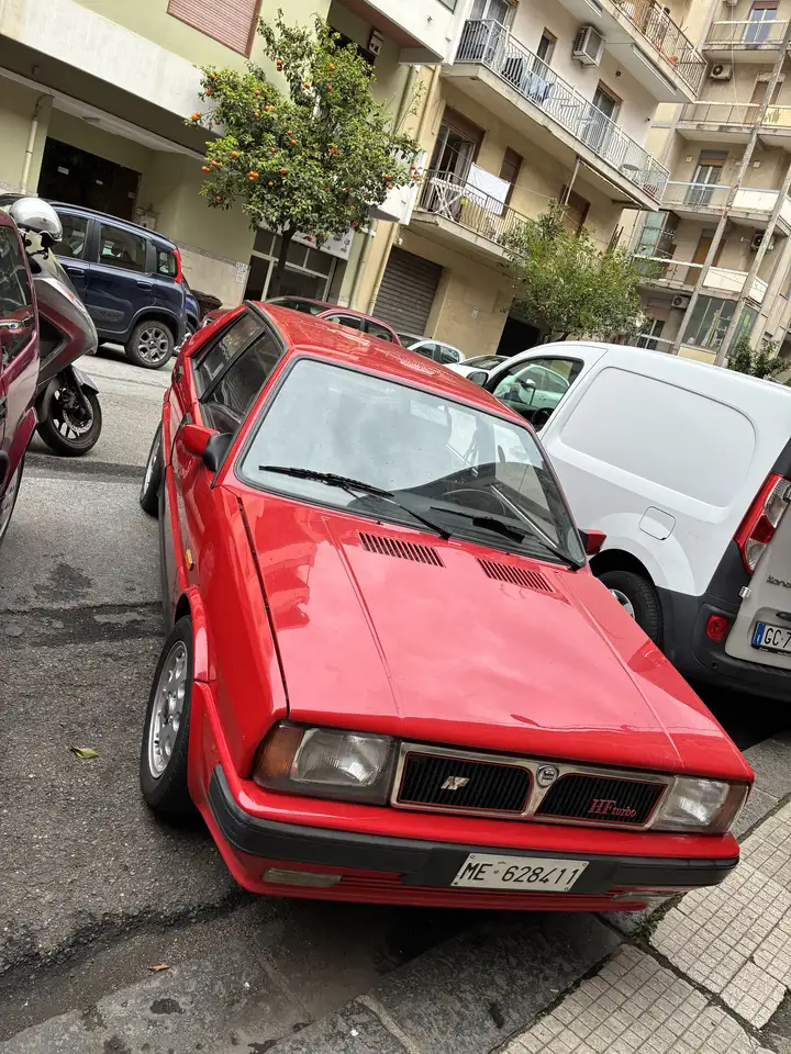 Lancia Delta 1.6 Turbo HF RST, foto 6