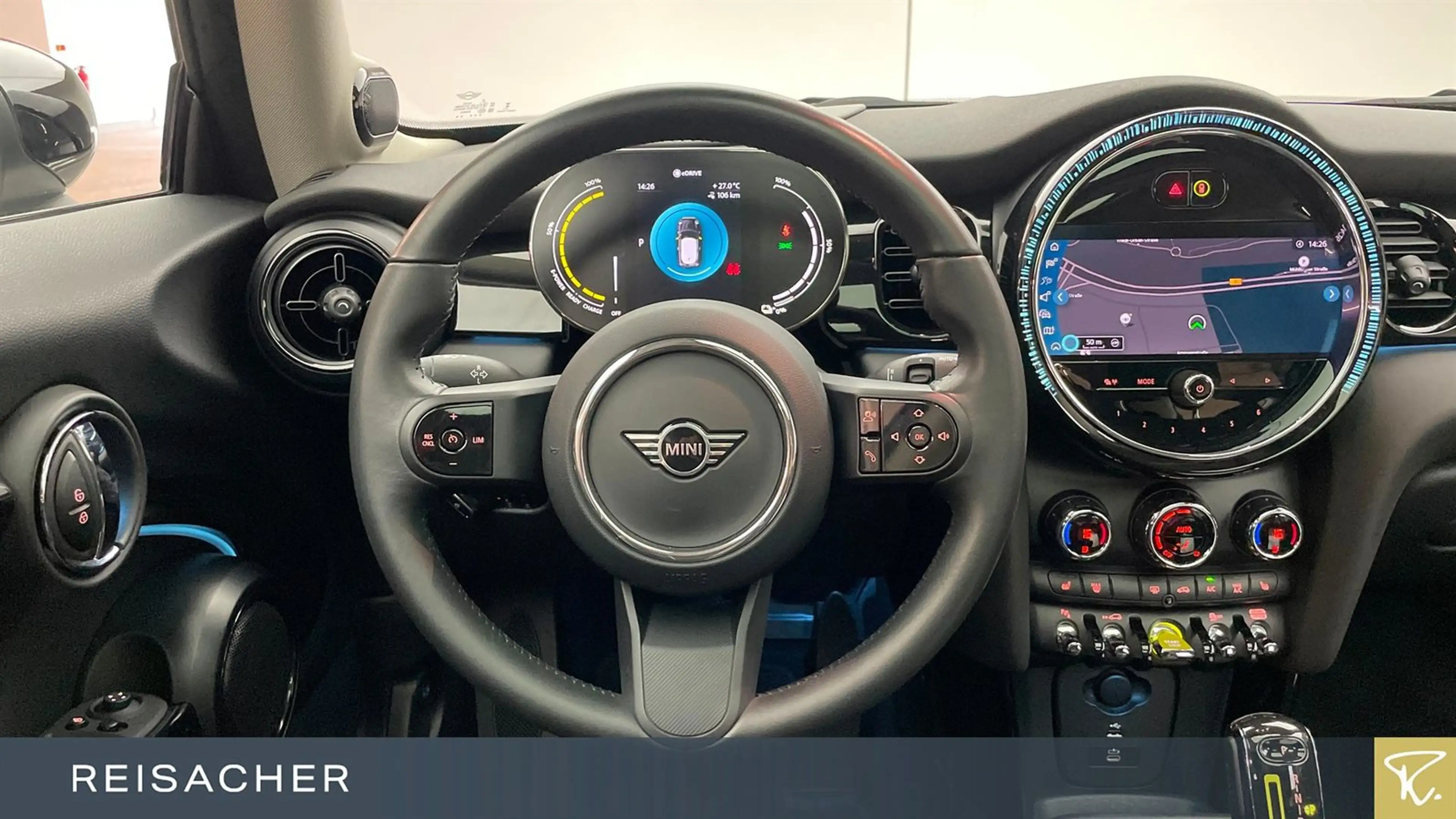 MINI Cooper SE A — photo 5