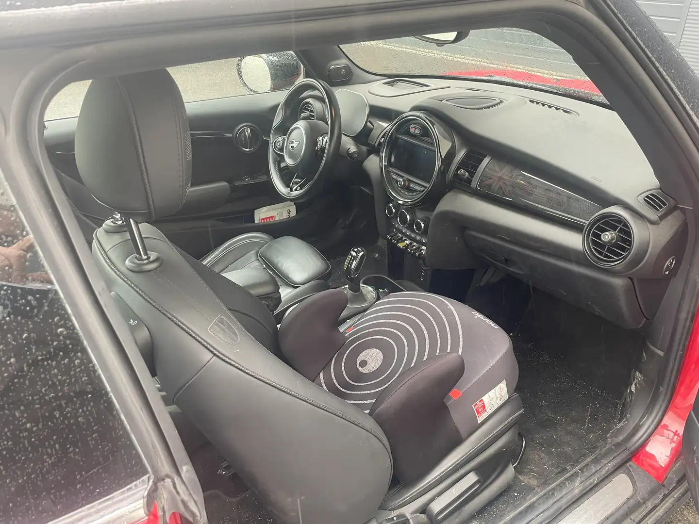 MINI Cooper SE MINI Cooper SE 28,9kWh Aut. Cooper SE Roşu - 2