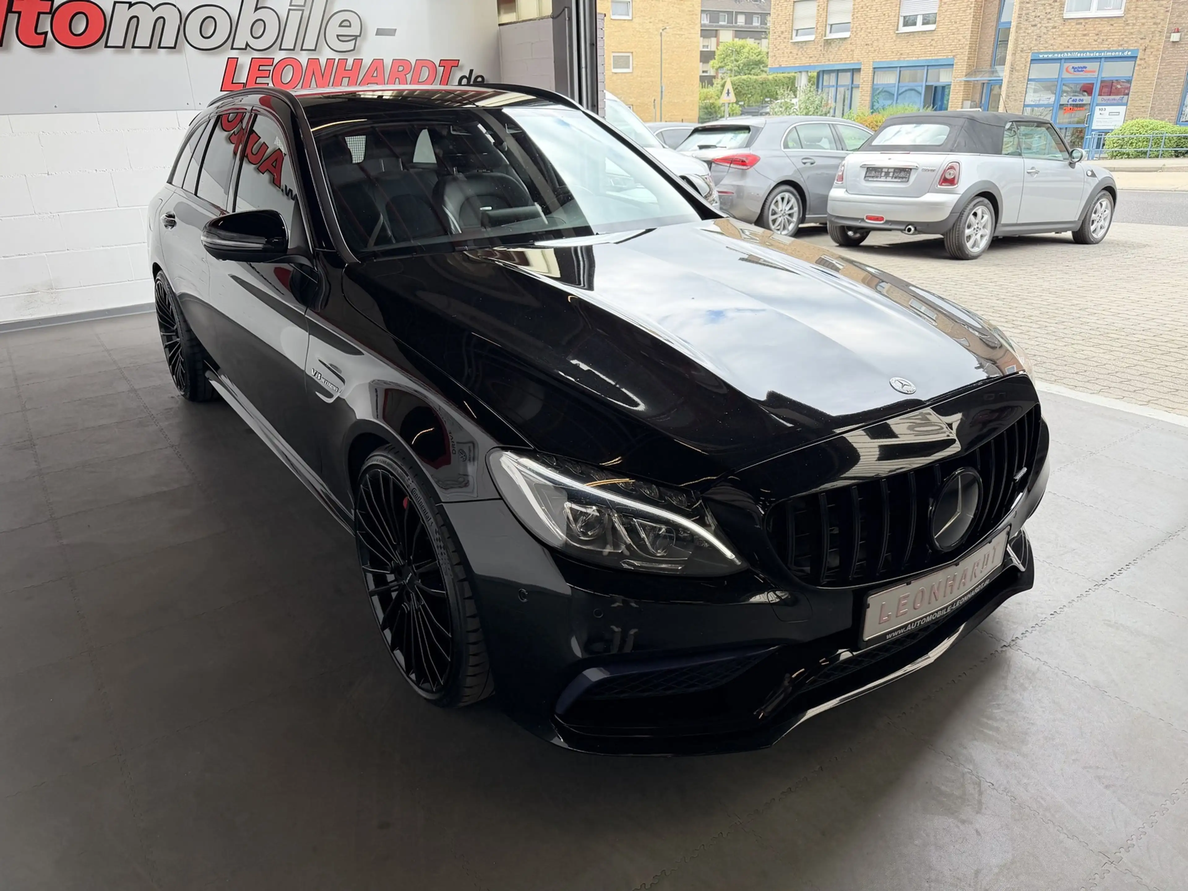 Mercedes-Benz C 63 AMG C S T *Automatik*Leder*Garantie*ab3,99%* — photo 3