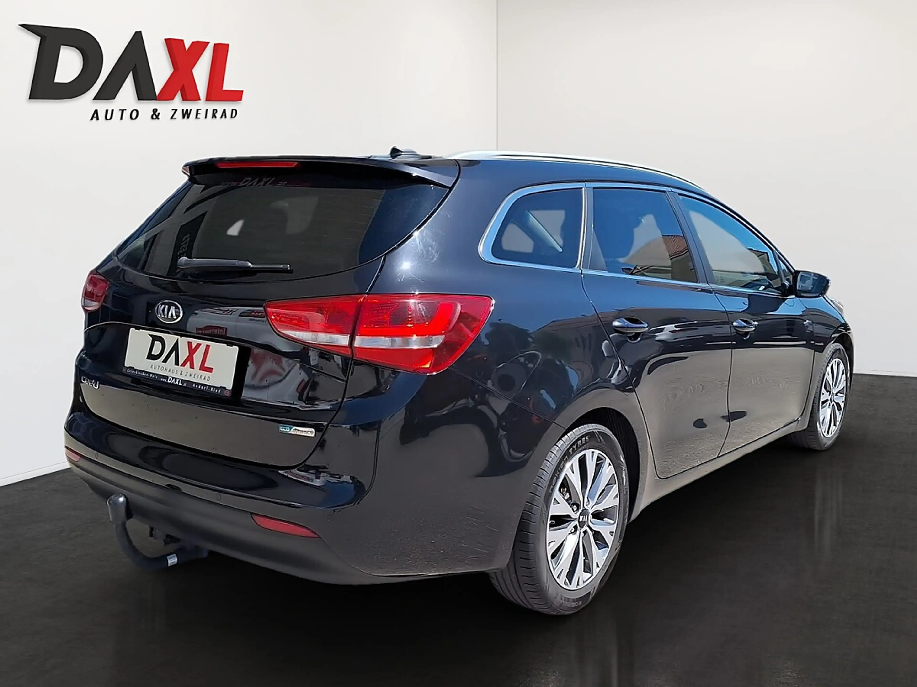Kia Ceed SW / cee'd SW cee'd SW 1,6 CRDi ISG Österreich Edition DCT *AHK* — photo 5