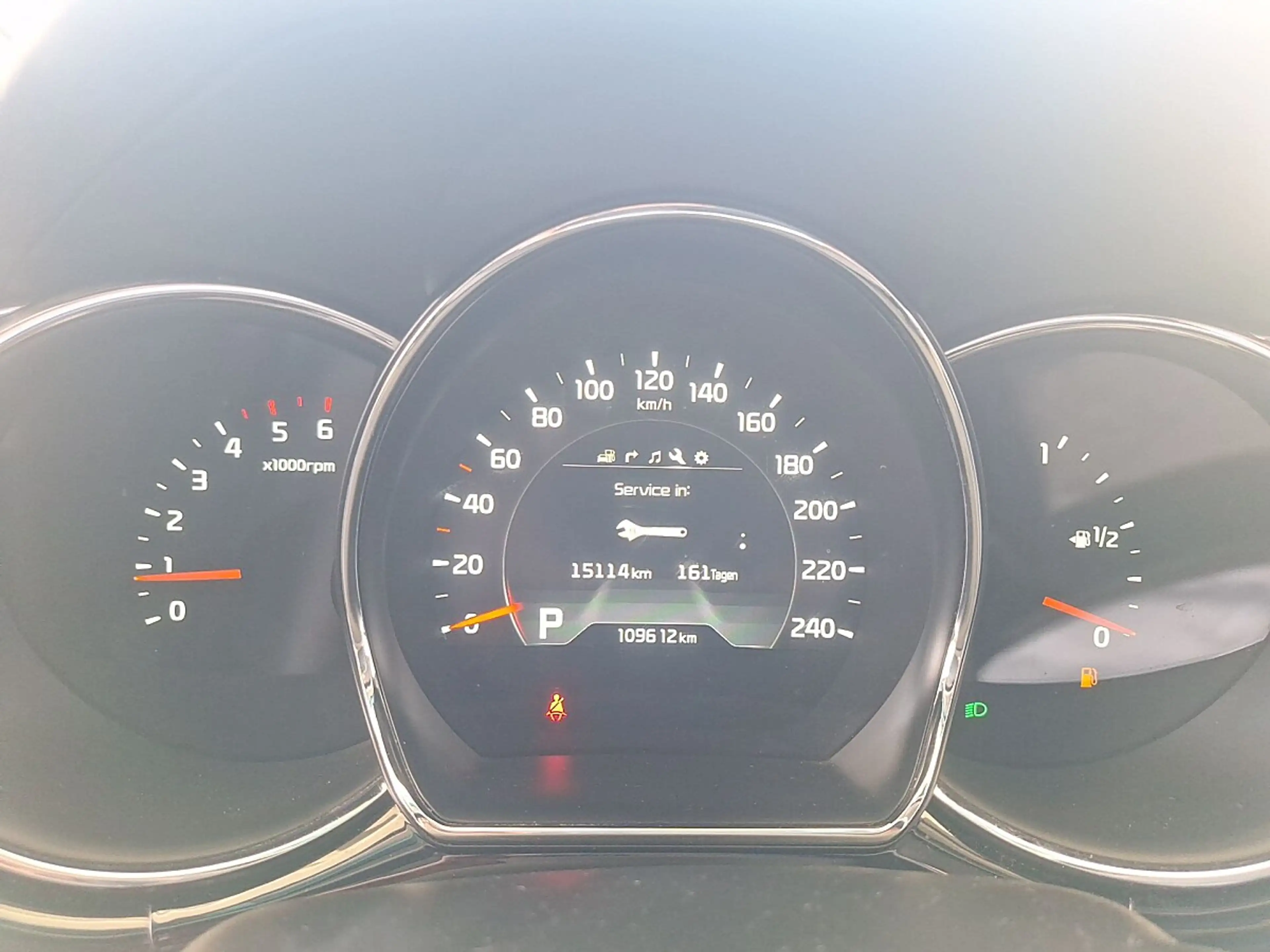 Kia Ceed SW / cee'd SW cee'd SW 1,6 CRDi ISG Österreich Edition DCT *AHK* — photo 12