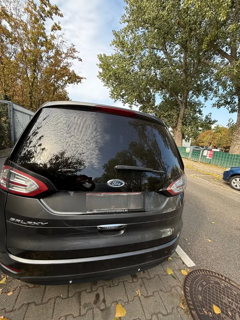 Ford Galaxy Galaxy 2,0 TDCi Titanium Start/Stop Powershift Titanium Silber - 2