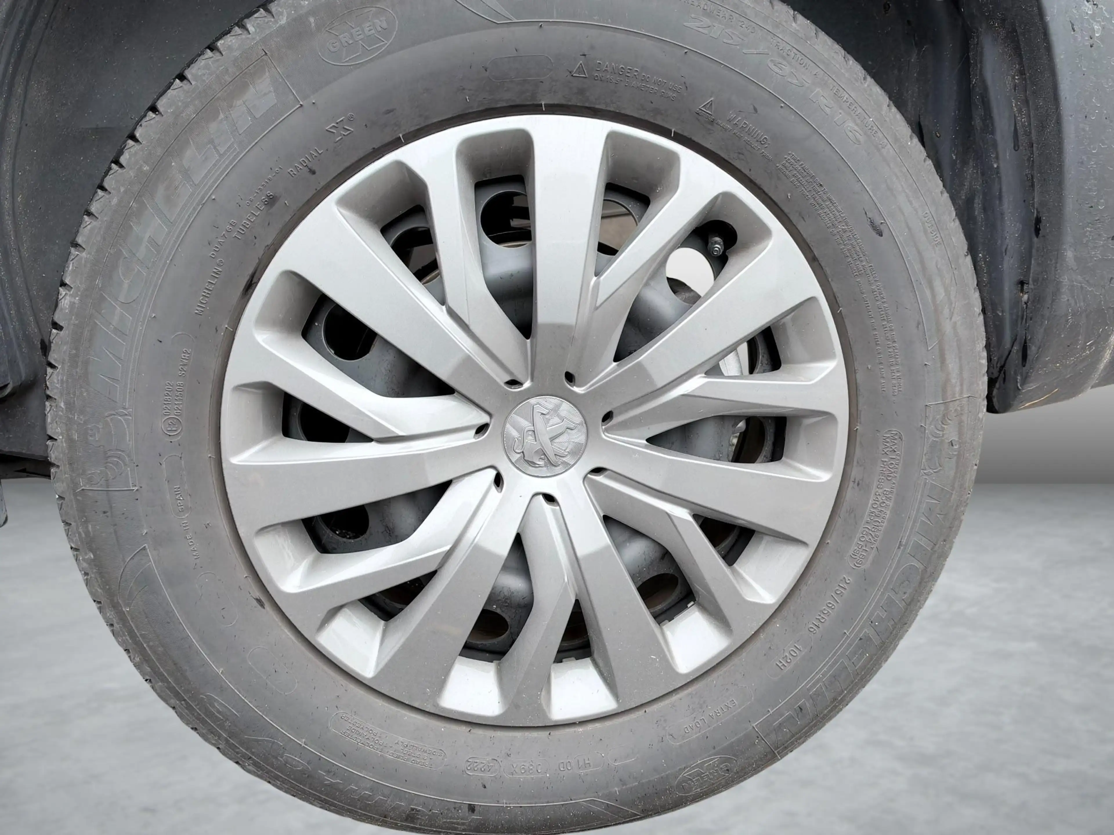 Peugeot Rifter 1.2 PureTech 110 S/S Active — photo 5