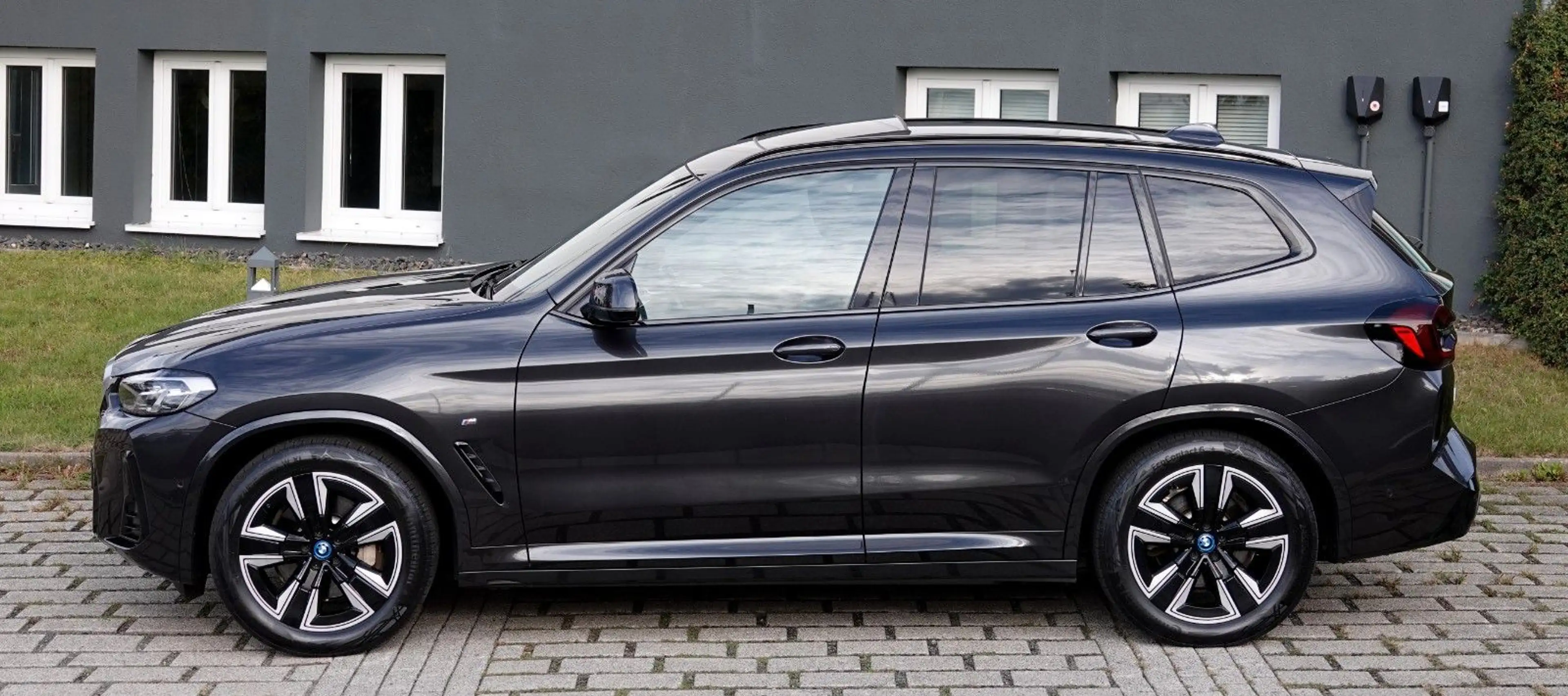 BMW iX3 Inspiring *M SPORT* PANORAMA* GARANTIE* — photo 6