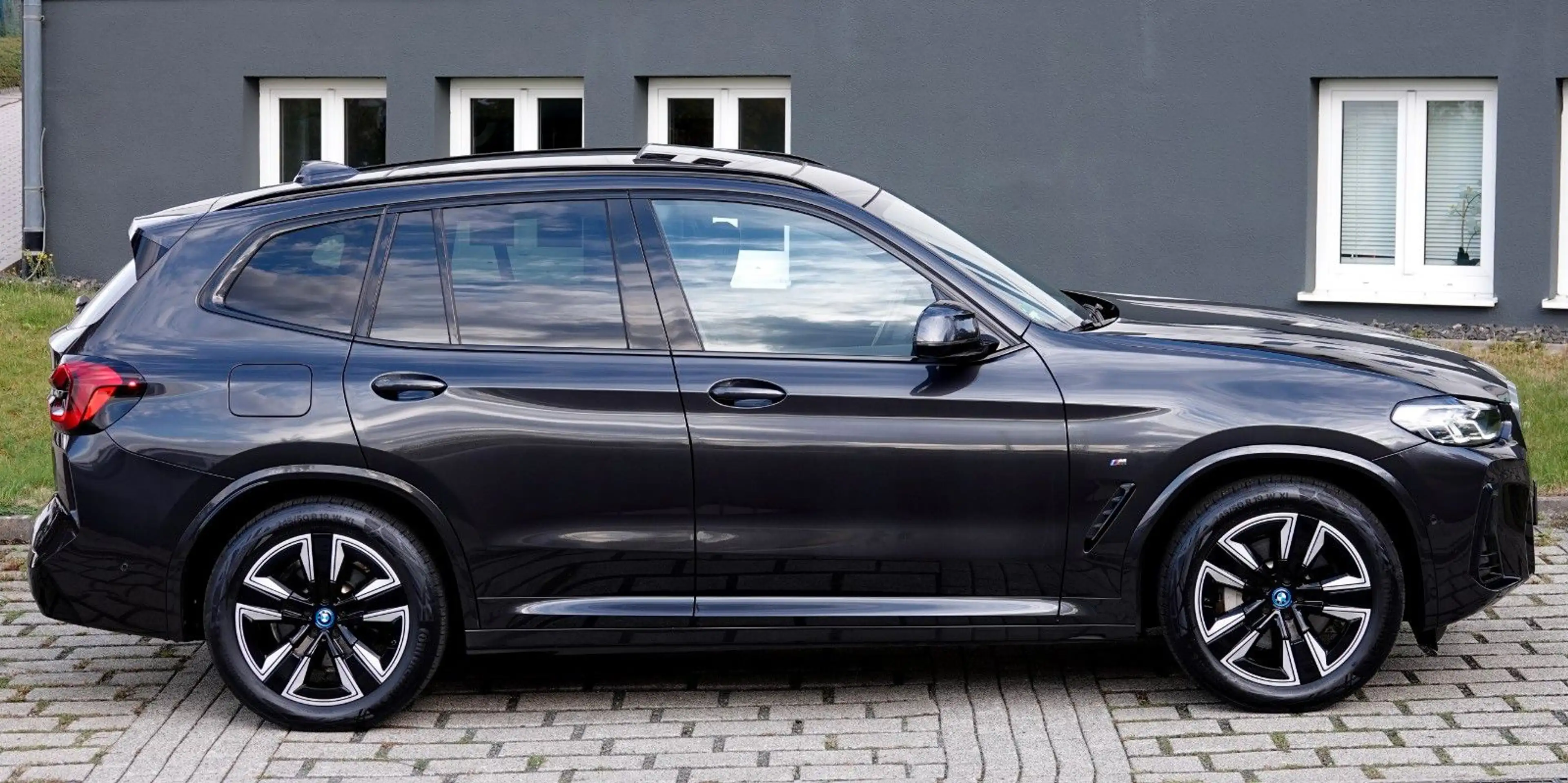 BMW iX3 Inspiring *M SPORT* PANORAMA* GARANTIE* — photo 5